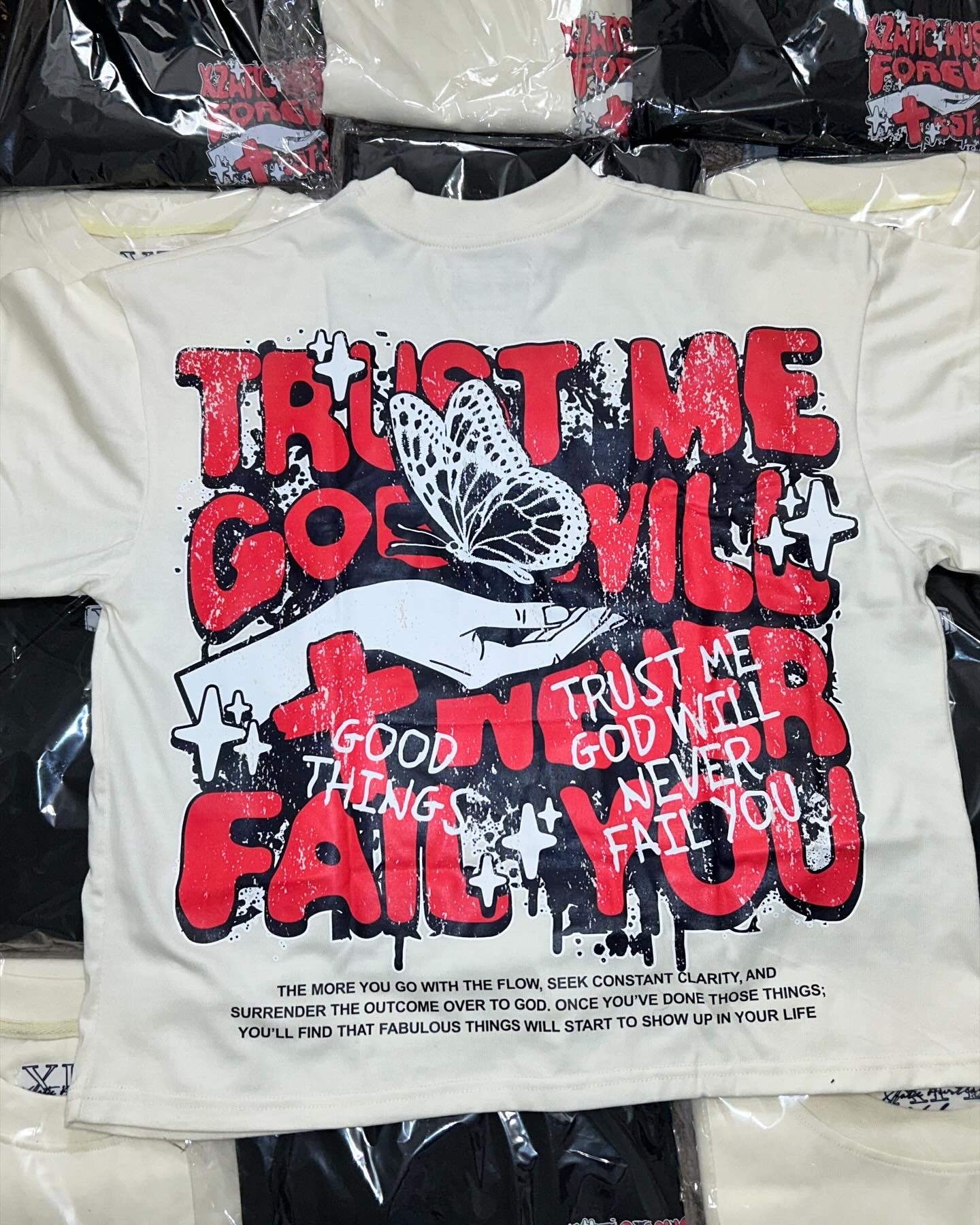 “TRUST IN GOD” oversized cropped tee